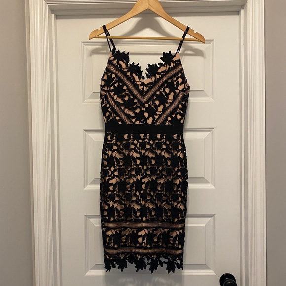 NWOT Adelyn Rae Azalea print lace dress - Picture 1 of 5
